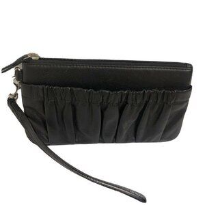 ILI New York Toronto Wristlet Wallet Genuine Leath